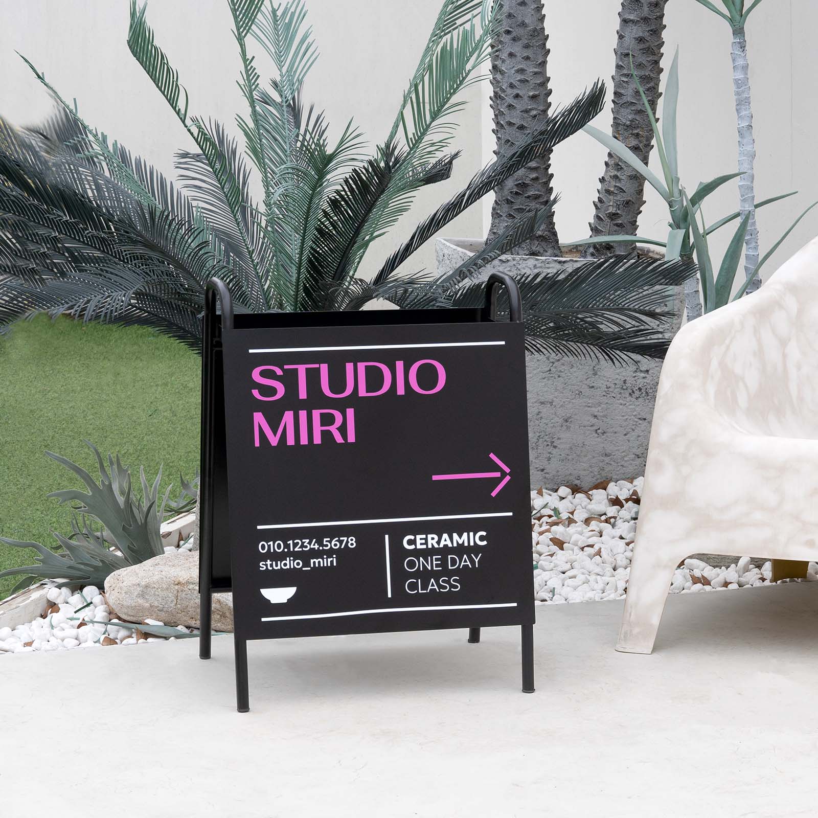 A型スタンド看板（金属プレート）